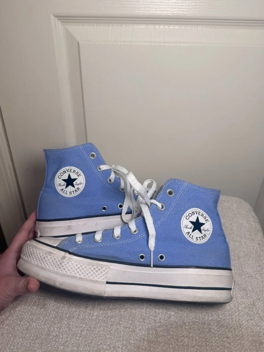 Converse Chuck Taylor All Star Platform High Tops in Sky Blue (Women's Size 8.5)